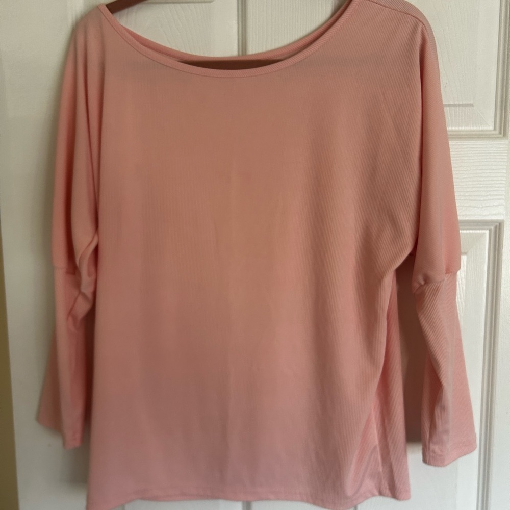 Women's Pink Top